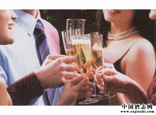 ��һ�������ݾơ��δ�������