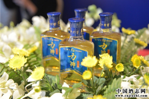 �����Ͻ������꿧�Ʒ������У�������ҵӭ�����ȡ�Сʱ����