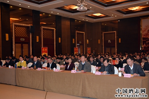 �˾ƴ���---�³�̬�µĴ���С΢����ҵ��չ��̳Բ����Ļ