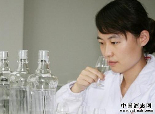 ��μ����ð���Ű׾ƣ�