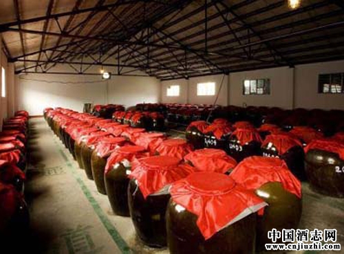 �׾��ڴ�Ź����жԻ����¶Ⱥ�ʪ���Ƿ���Ҫ��