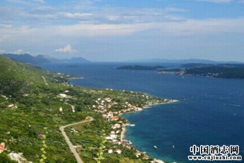 ���޵������Ѿ�ǿ�ƽ���Ӣ����ˮ�г�