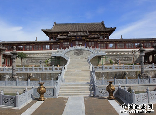 �ɡ����ӡ��������Ʒ�չ����ġ���Ϫ����