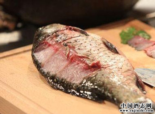 �ճ������еİ׾�С����