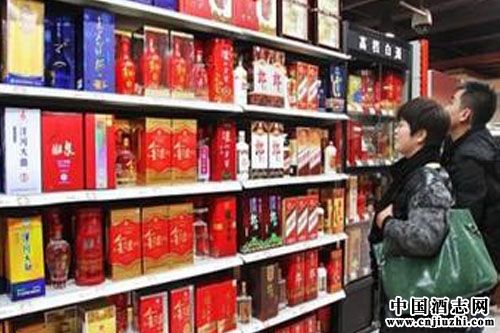 �׾���ҵ������ɳ�����˭�����£�