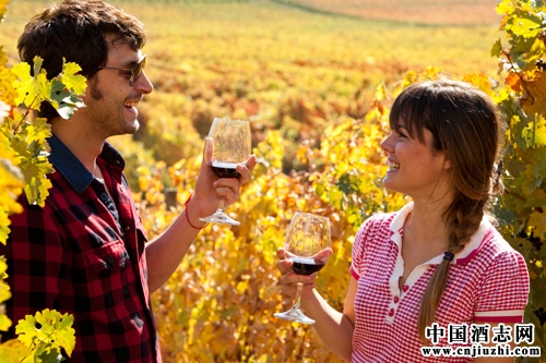 �й���Ϊ�������ѾƵ�����г�