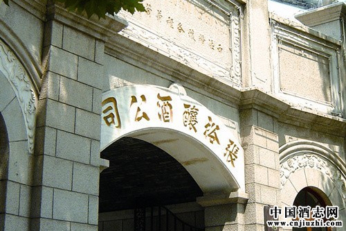 ��ԣ��ѡ2015�ꡰ��߼�ֵ�й�Ʒ��100ǿ��