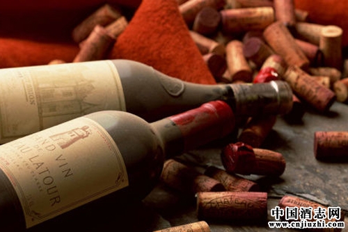 һƿ�ۼ�10��Ԫ�����ѾƵ���ֵ����Ǯ��