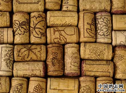 ������ľ����μ������Ѿ�Ʒ�ʵĺ�