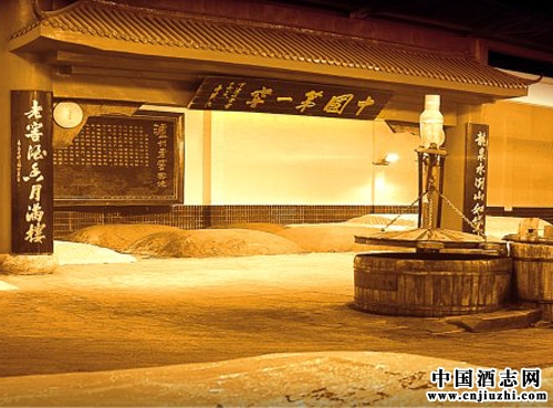 ���ݾ���ʷ