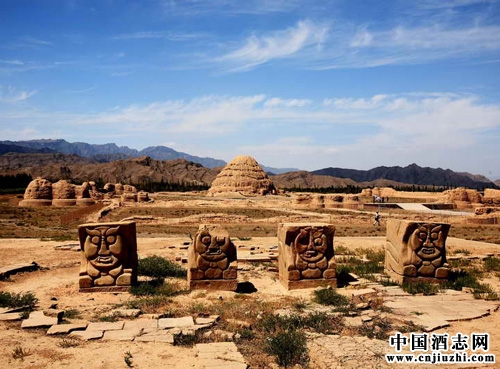 �������Ʒ�����̬����