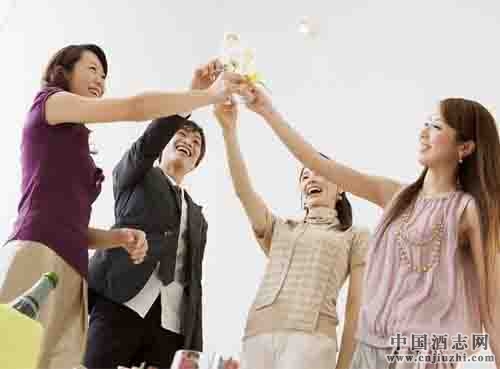 �ҹ���������������������ˮ�г�����������