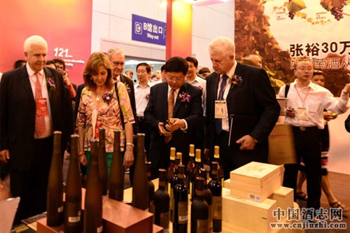 ��ʮ����̨���Ѿƻ������չ�