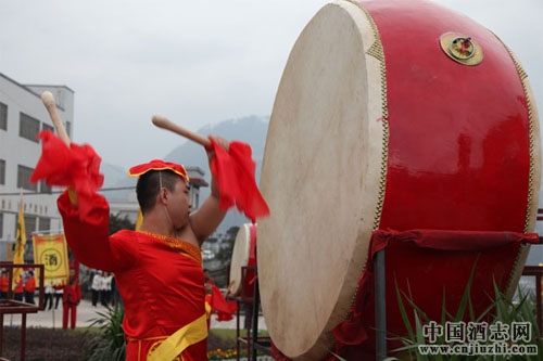 ��ʮ����ę́�ƽڽ��վ���