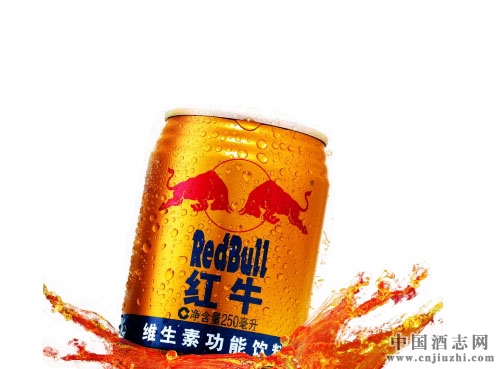 城会玩:白酒兑红牛?