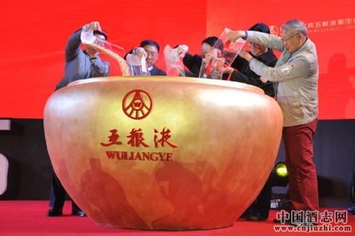 ����Һ��ҫ��֮�á�ȫ���Ļ�Ѳչ�Ϻ�վ5��25�տ���