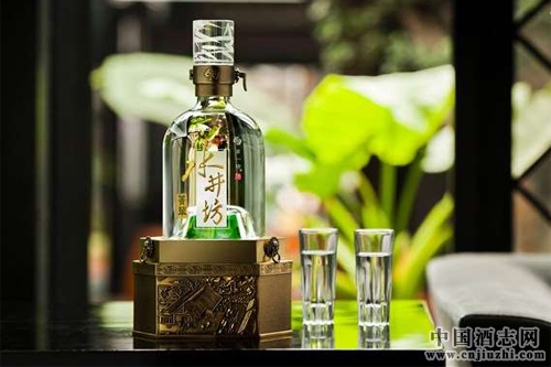 ˮ�����θ߶˰׾Ʒ���ô���