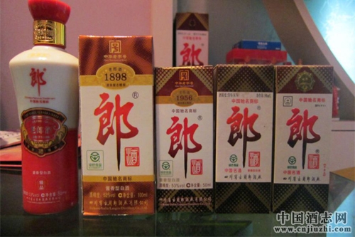 С�ɾƺ���С���г�������λ�������Ķ�