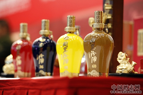 汾酒新政:暂停所有个性化品牌合同签订、削减160个产品规格