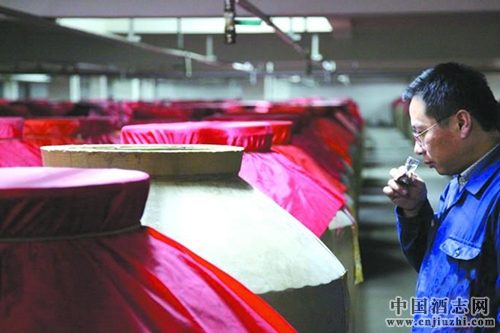 ��ę́ѧԺ�󣬰׾�ѧԺ���仧�Ĵ���