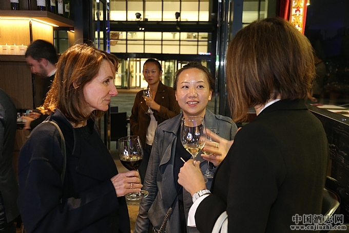 CIVB�����ǳ�ϯParadox Restaurant-The Bordeaux Lounge�ưɻ