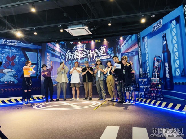 ѩ��ơ��Я�־����Ƴ�������Ʒ��