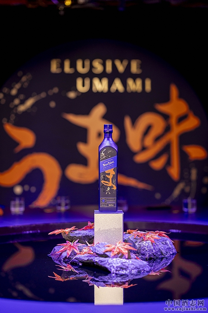 3. �����������ʷ�֮��������ͻ���˷�ζ�߽磬�����ݻ�������ķ�ζ���.jpg